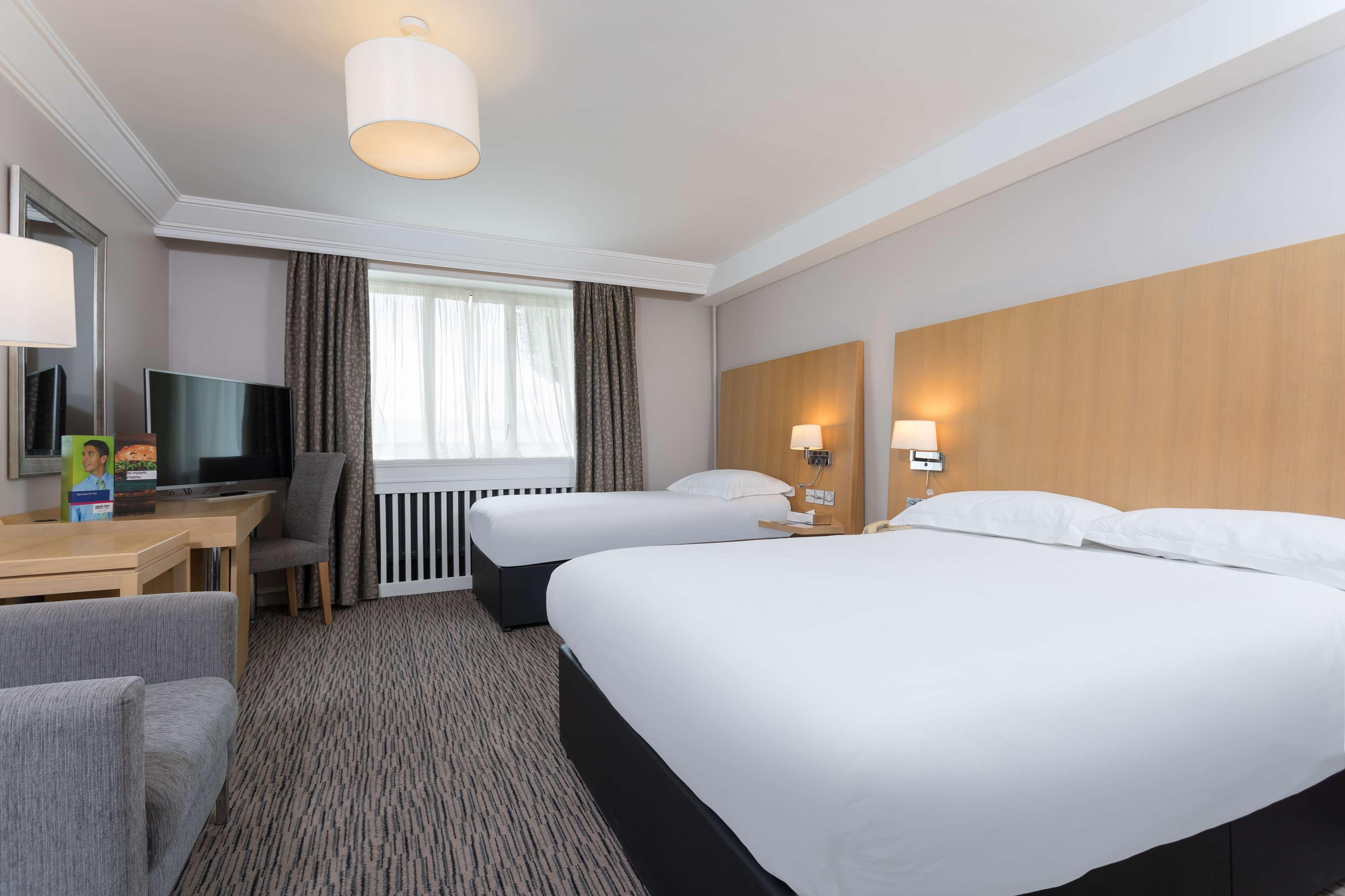 Park By Radisson Airport 3*